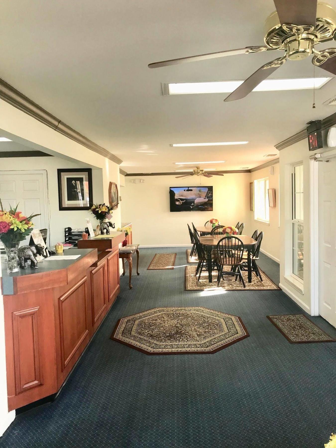 Madison Inn Lodge Fredericktown Esterno foto