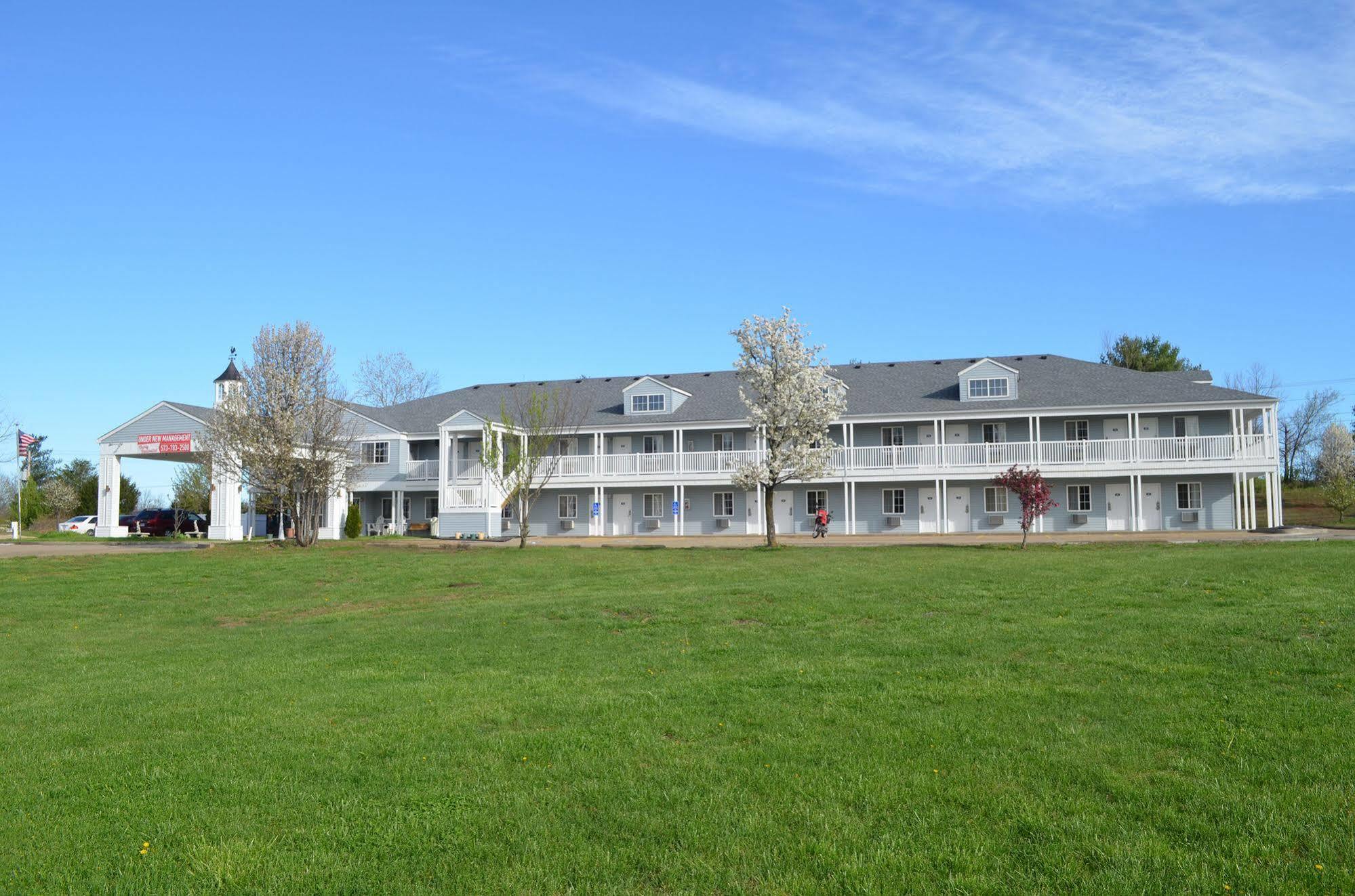 Madison Inn Lodge Fredericktown Esterno foto